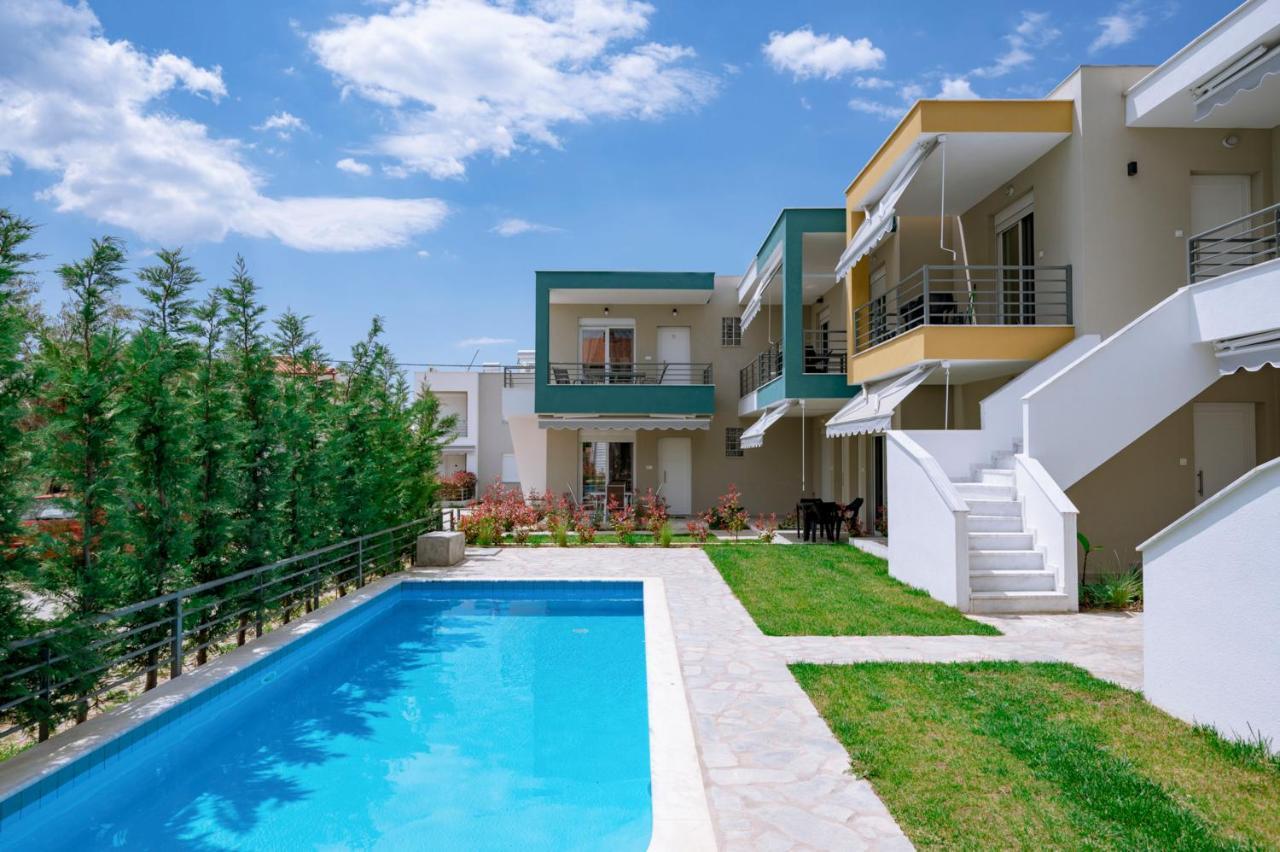 Danai & Palm Residential Complexes Apartment Офринион Екстериор снимка